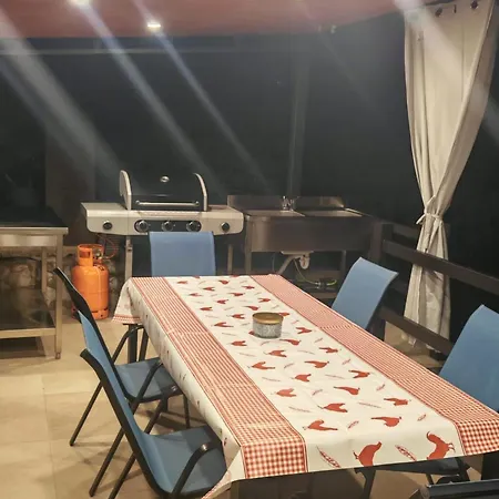 House - Two-bedroom With Terrace And Sea View Διαμέρισμα Sobra