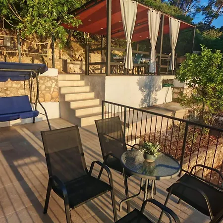 House - Two-bedroom With Terrace And Sea View Διαμέρισμα *